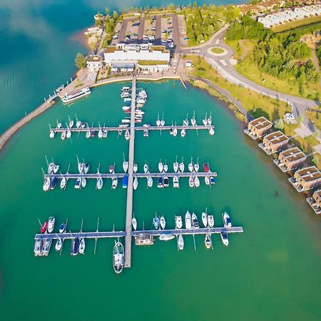 Lagovida Das Ferienresort Am Stoermthaler See Гросспёзна Экстерьер фото